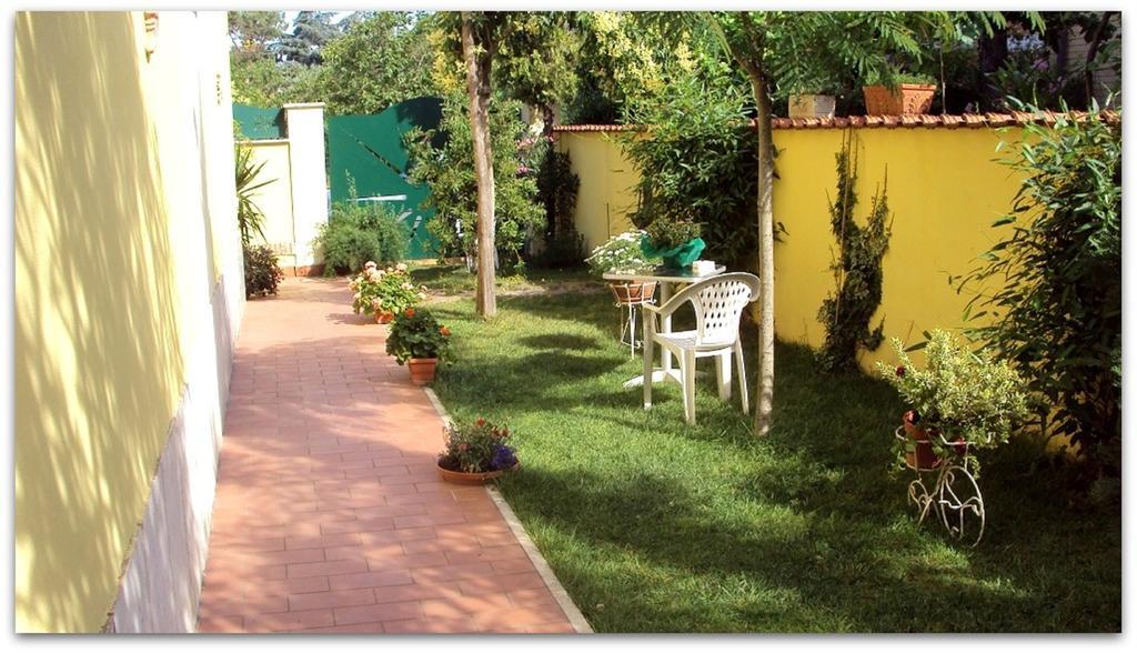 B&B Degli Amici Ciampino Exterior foto